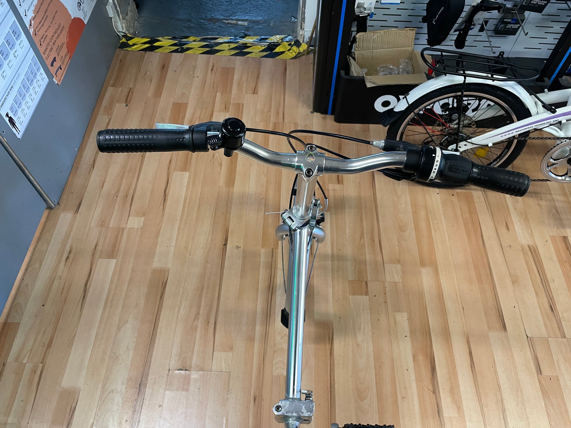 FALCON NIMBUS FOLDING CHROME BIKE