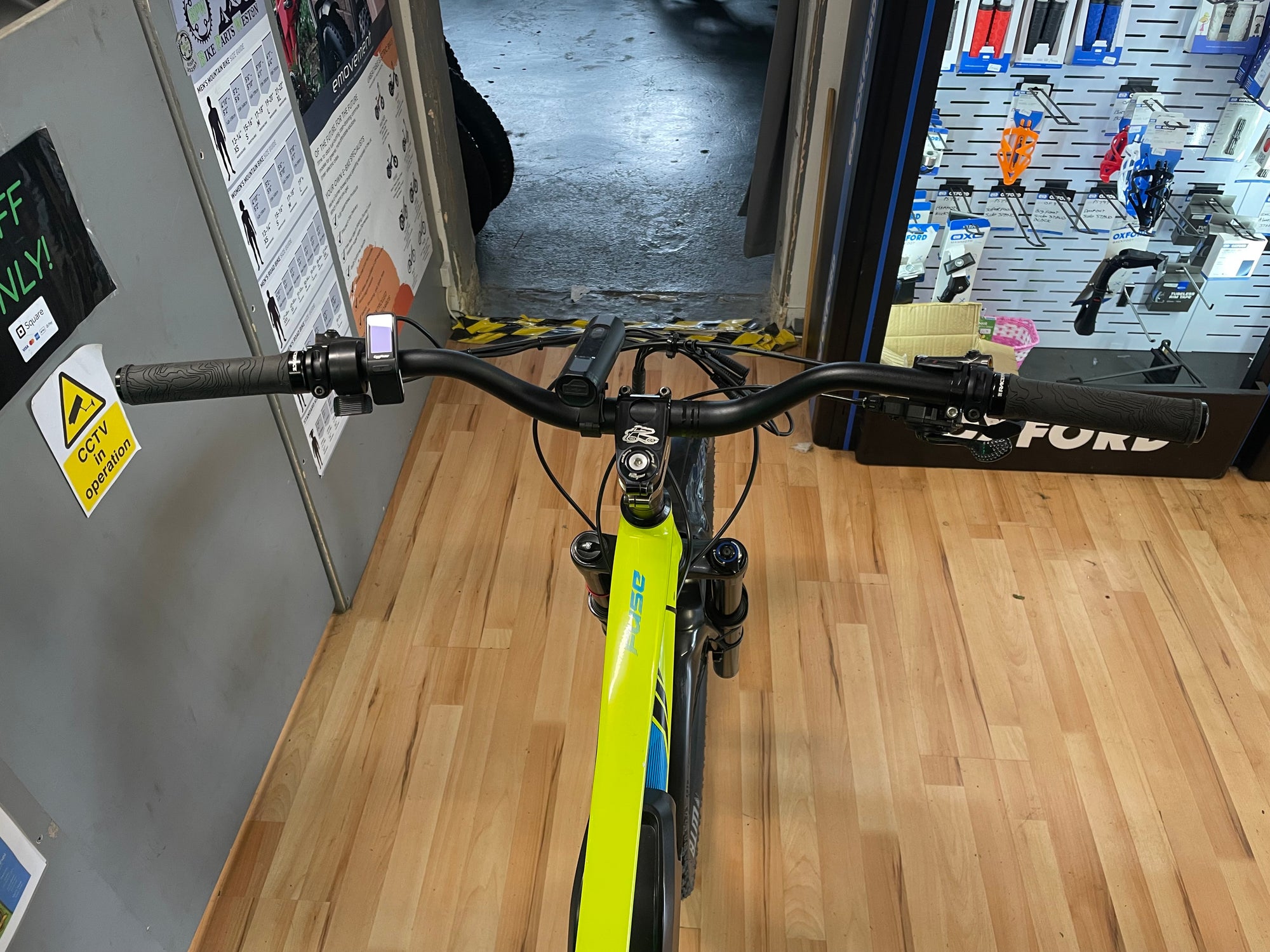 Specialized Fuse 6 Fattie Eddition Custom Mid Drive E motor conversion Electric Yellow 20” frame