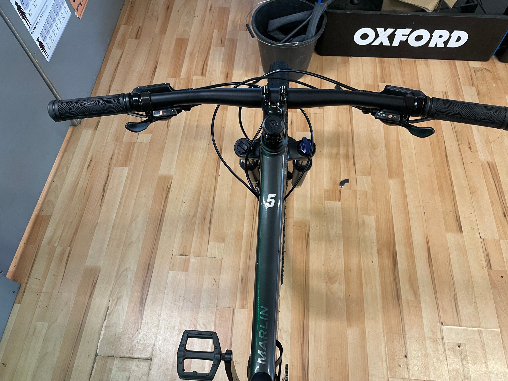 TREK MARKIN 5 GREY MTB 14”