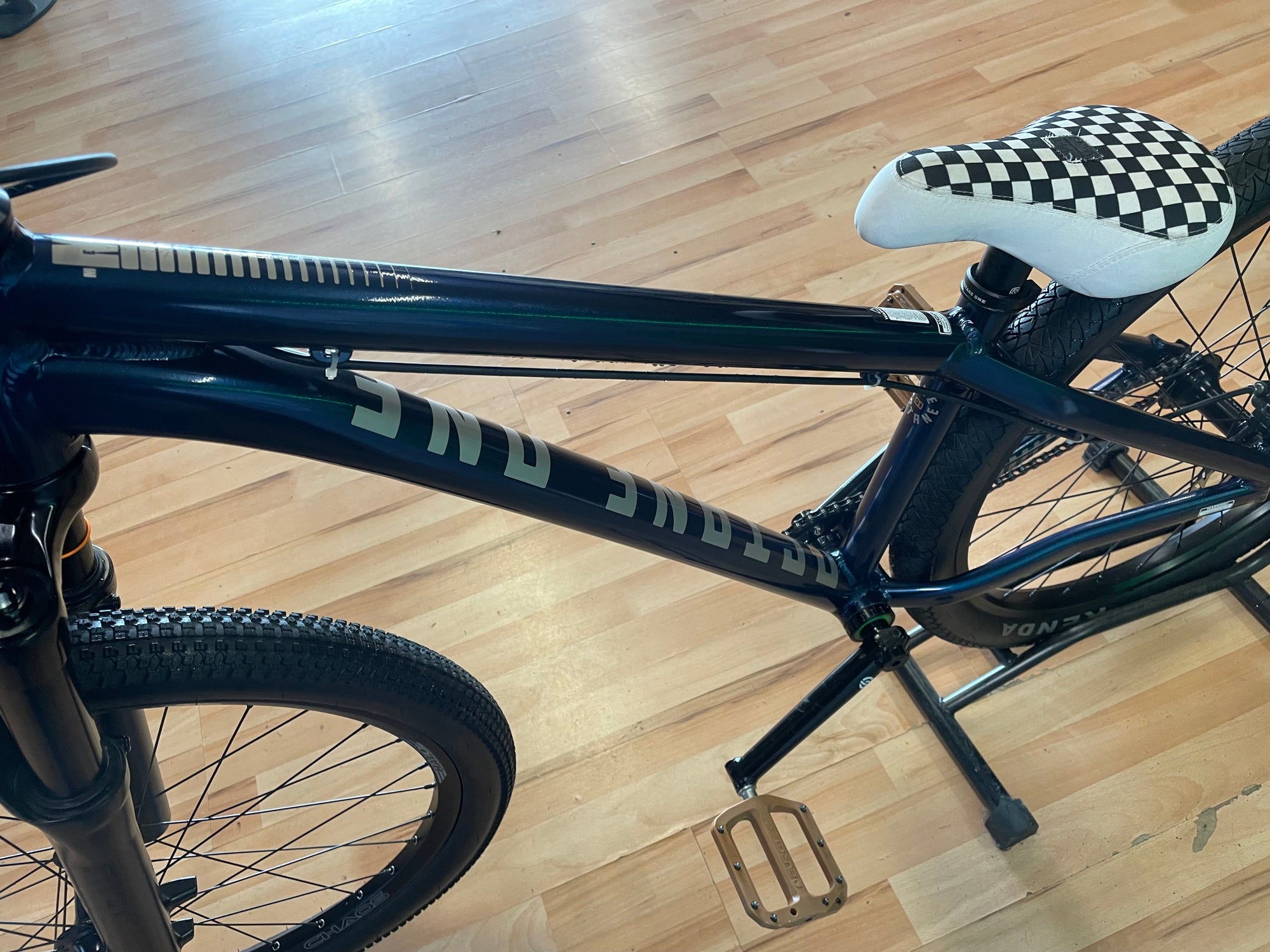 Octane One Melt Dirt Jump Bike 13.5”