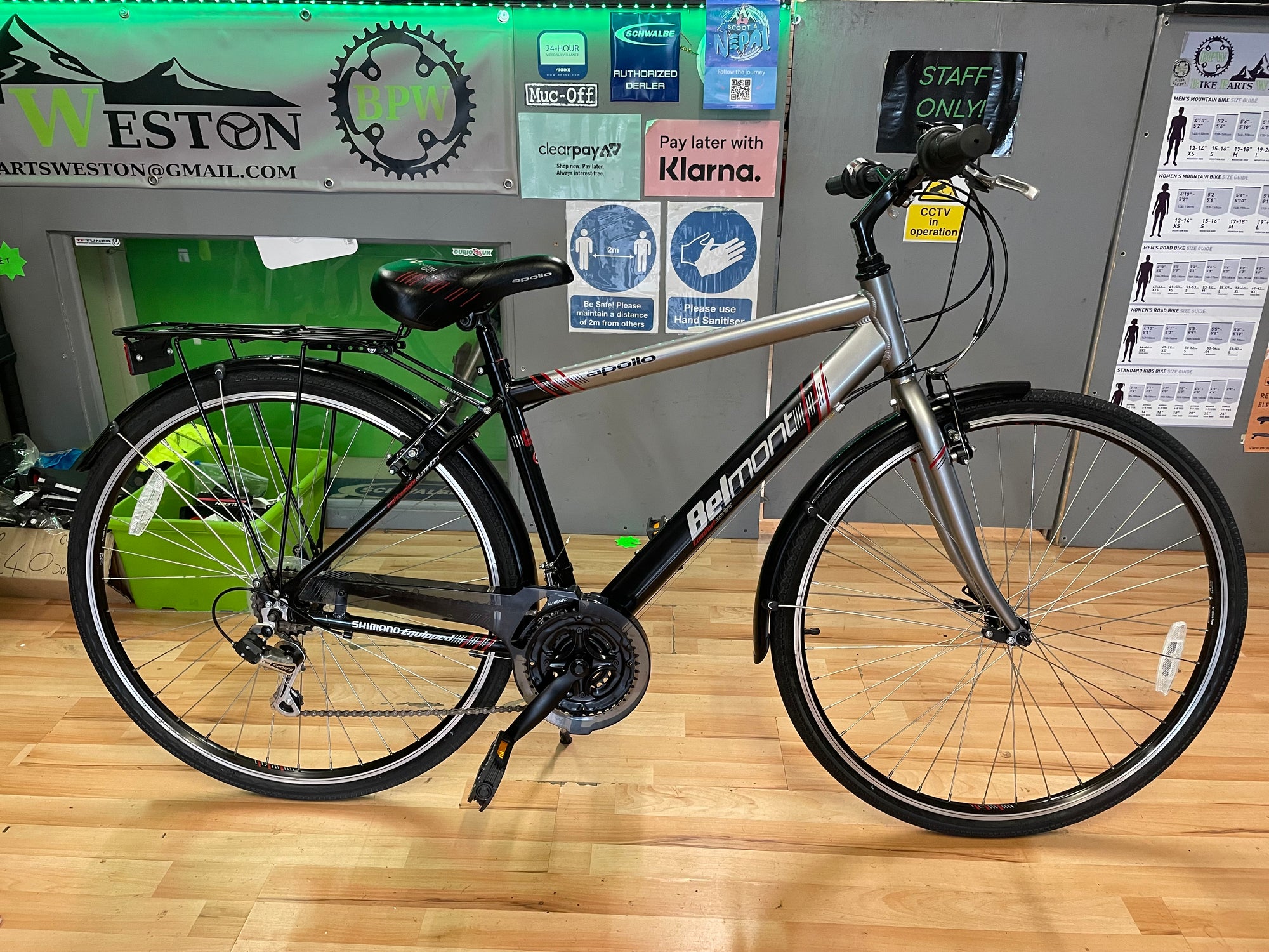 Apollo Belmont Hybrid 18” Silver/Black