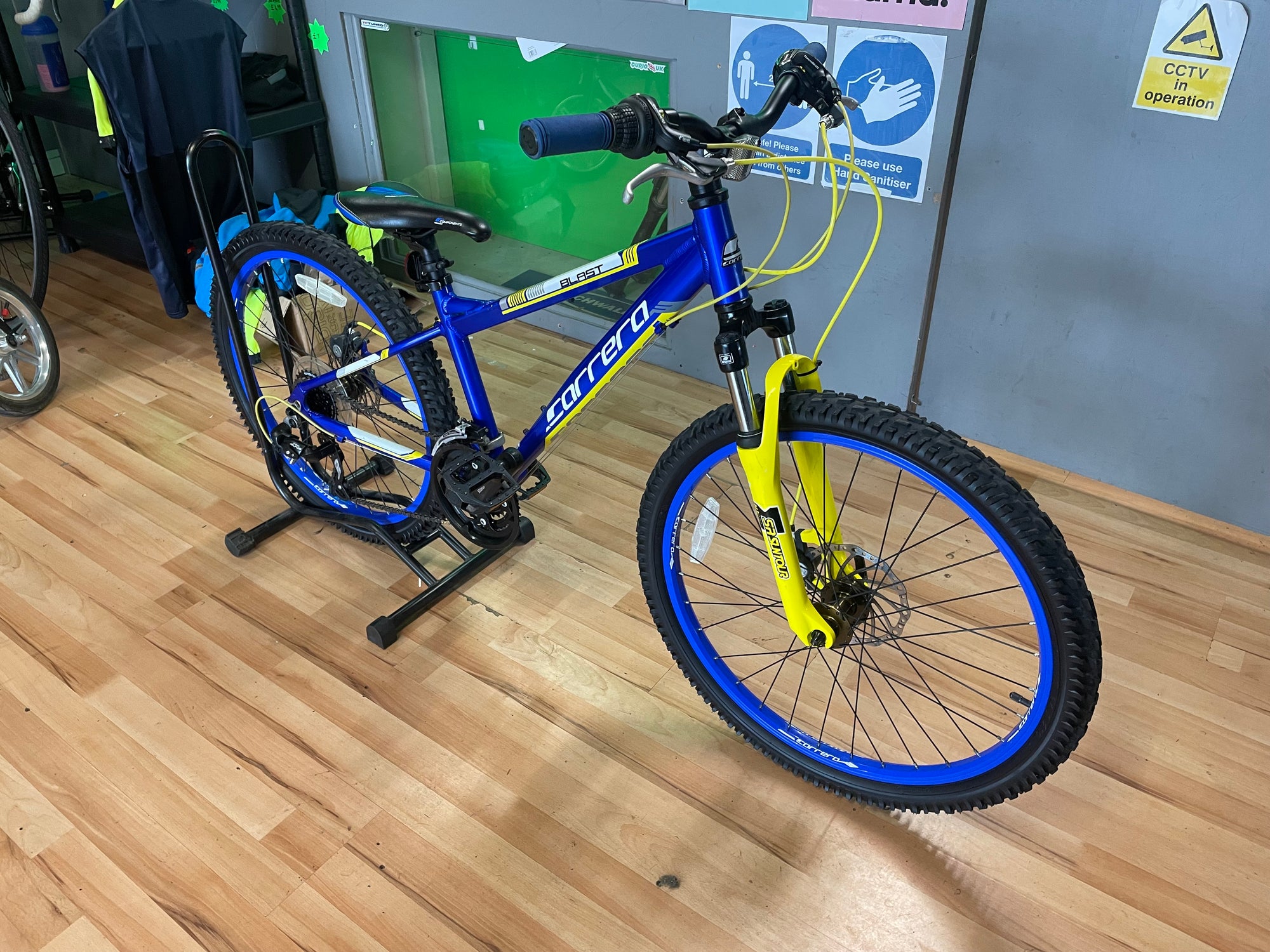 CARRERRA BLAST 24 MTB BLUE 8-11yrs