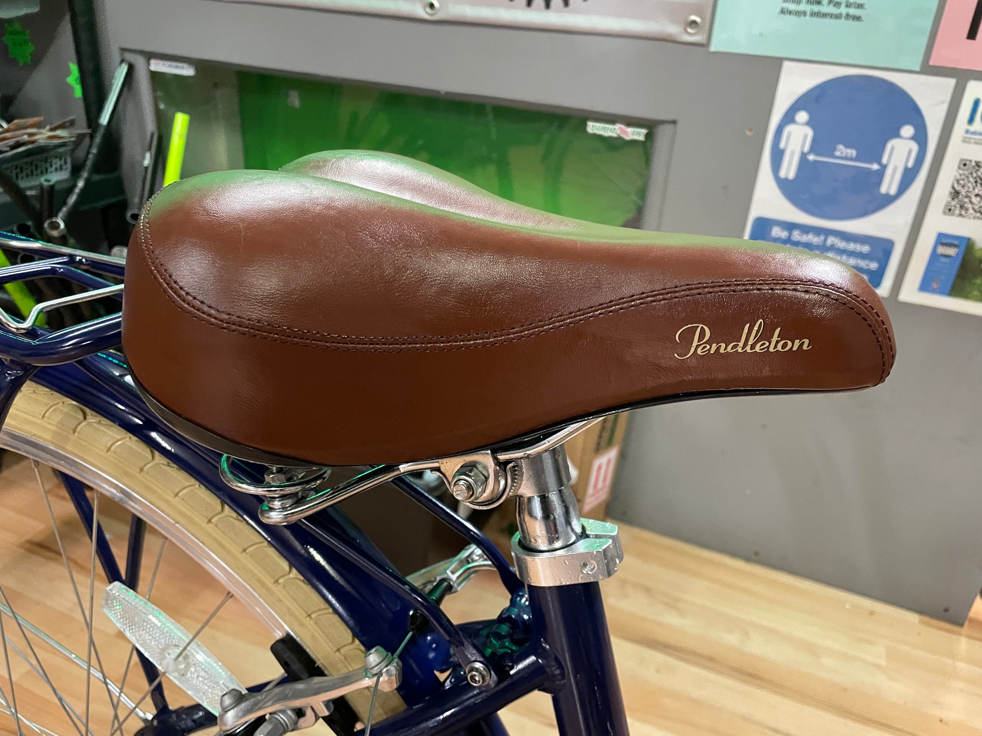 Pendleton Somerby Ladies Town/Hybrid bike 17” Blue