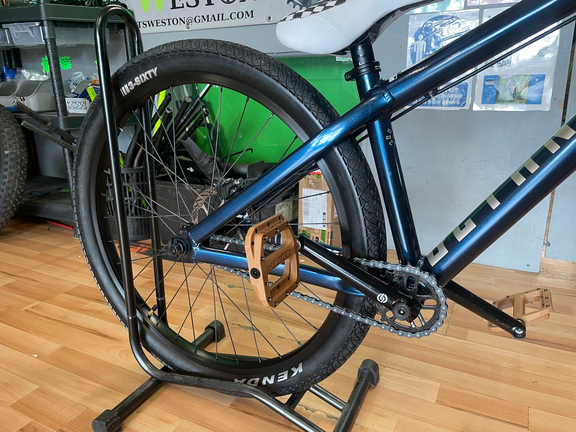 Octane One Melt Dirt Jump Bike 13.5”