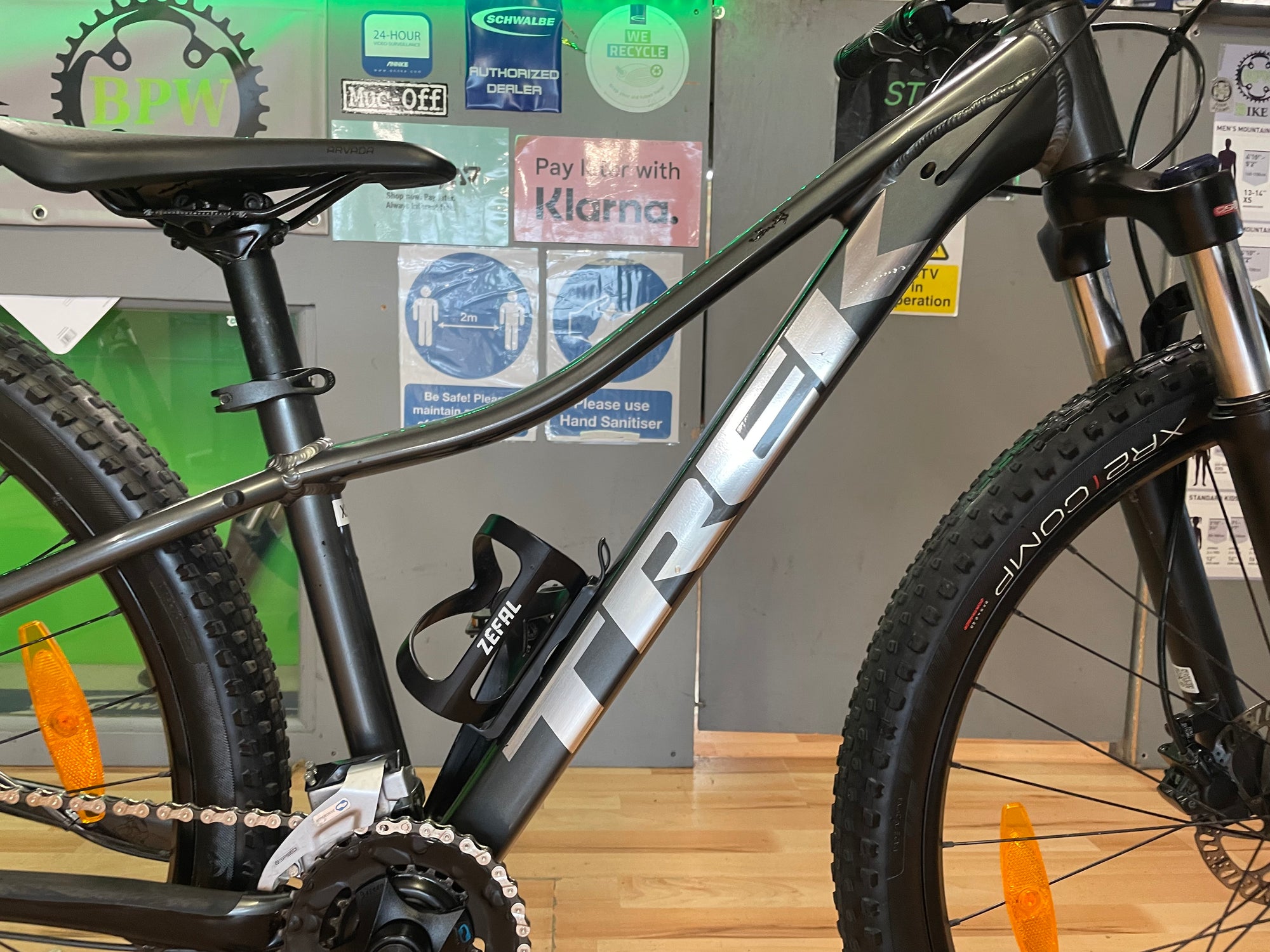 TREK MARKIN 5 GREY MTB 14”