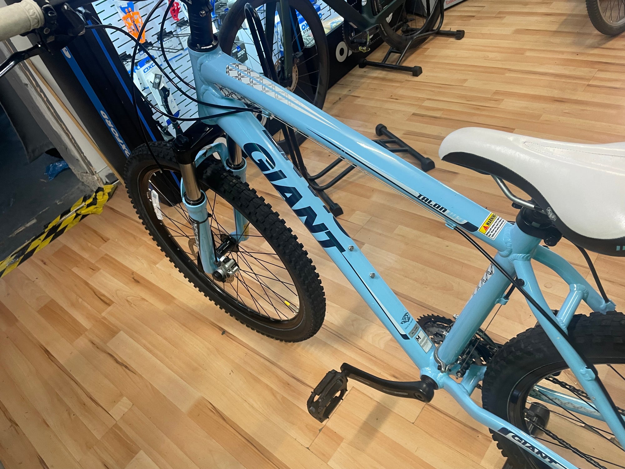 GIANT TALON 3 BLUE MTB 11+yrs