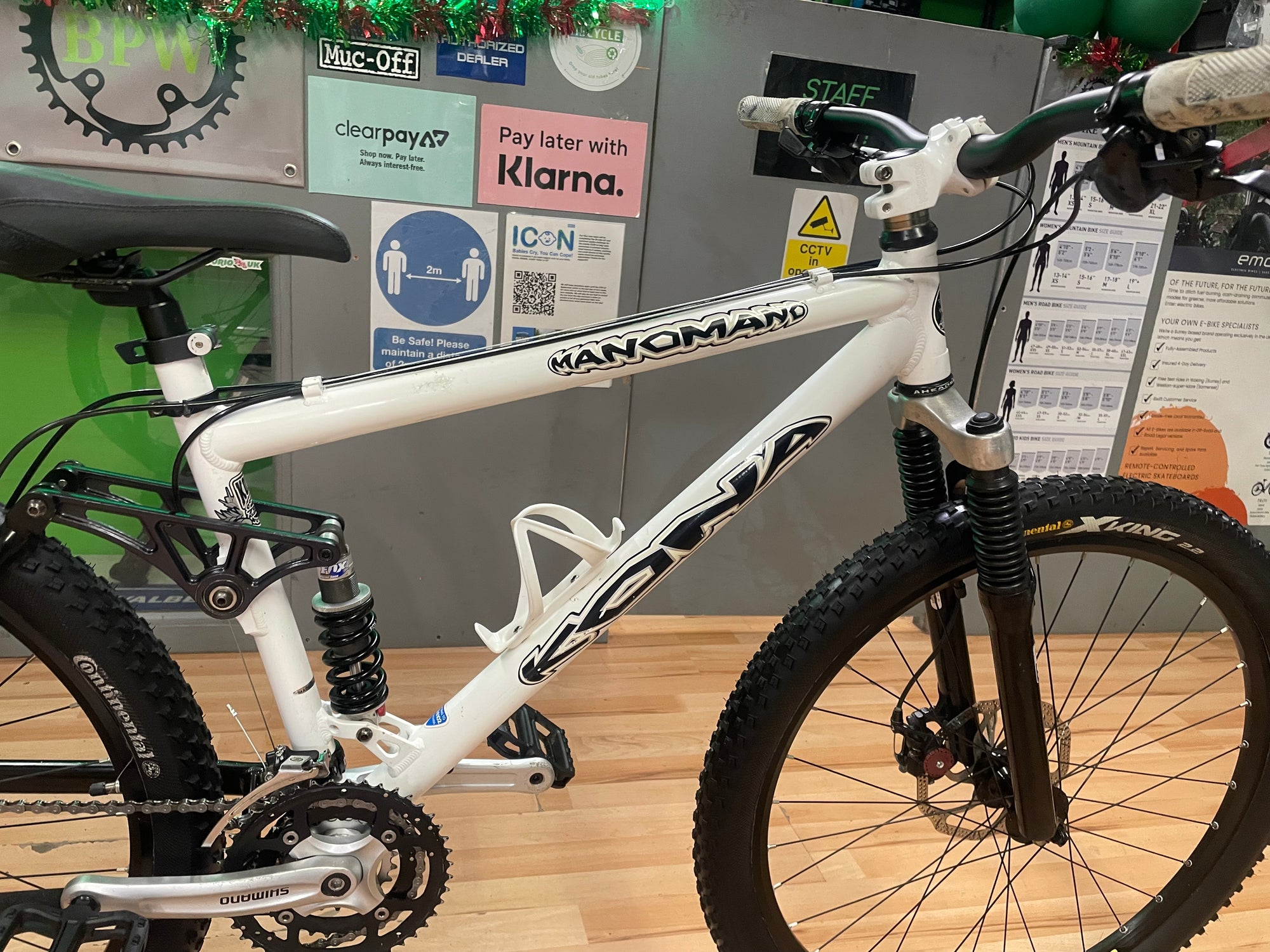 KONA MANOMANO MTB FULL SUSPENSION BIKE WHITE 17”