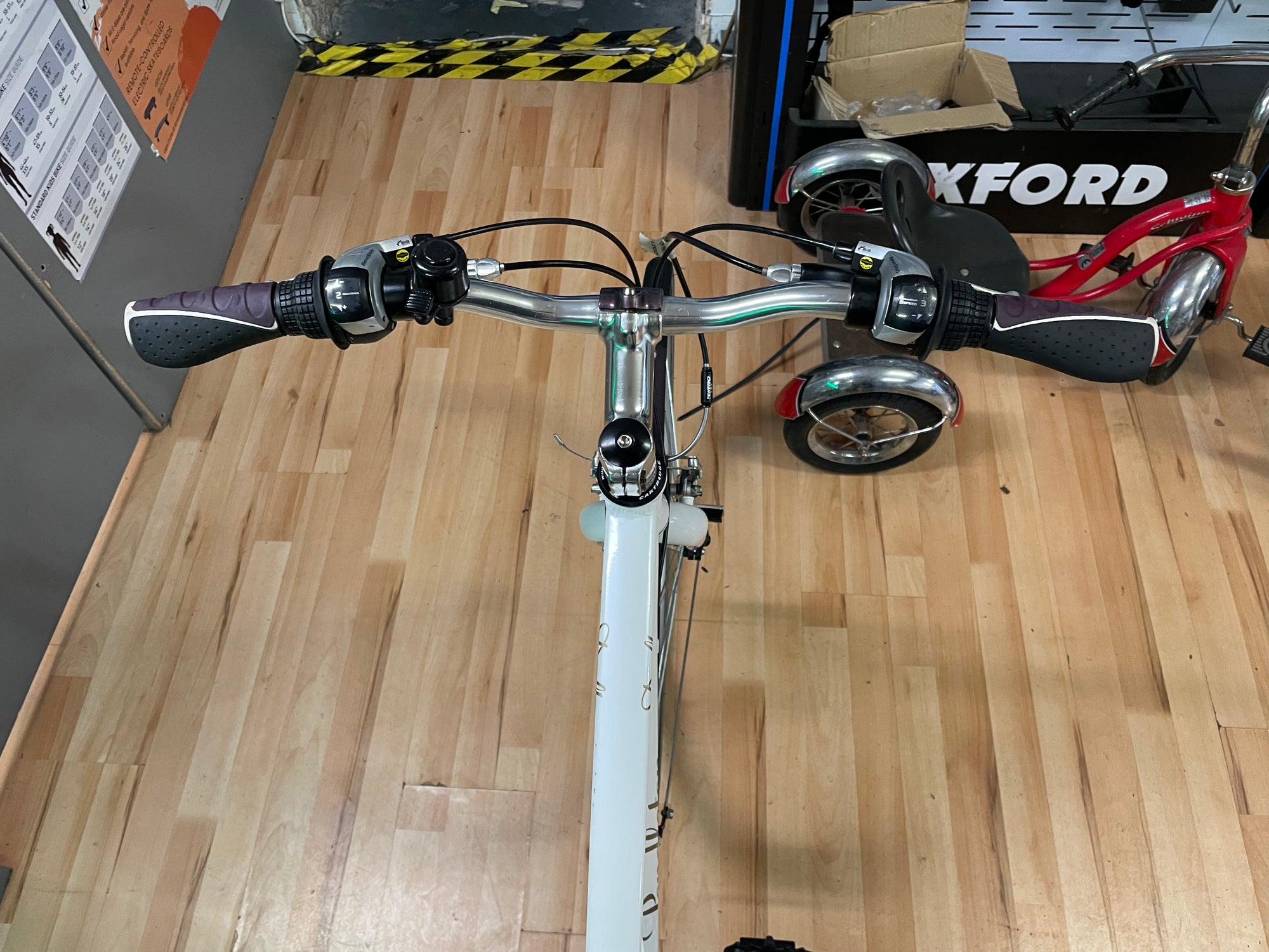 PENDLETON DALBY HYBRID 18” WHITE