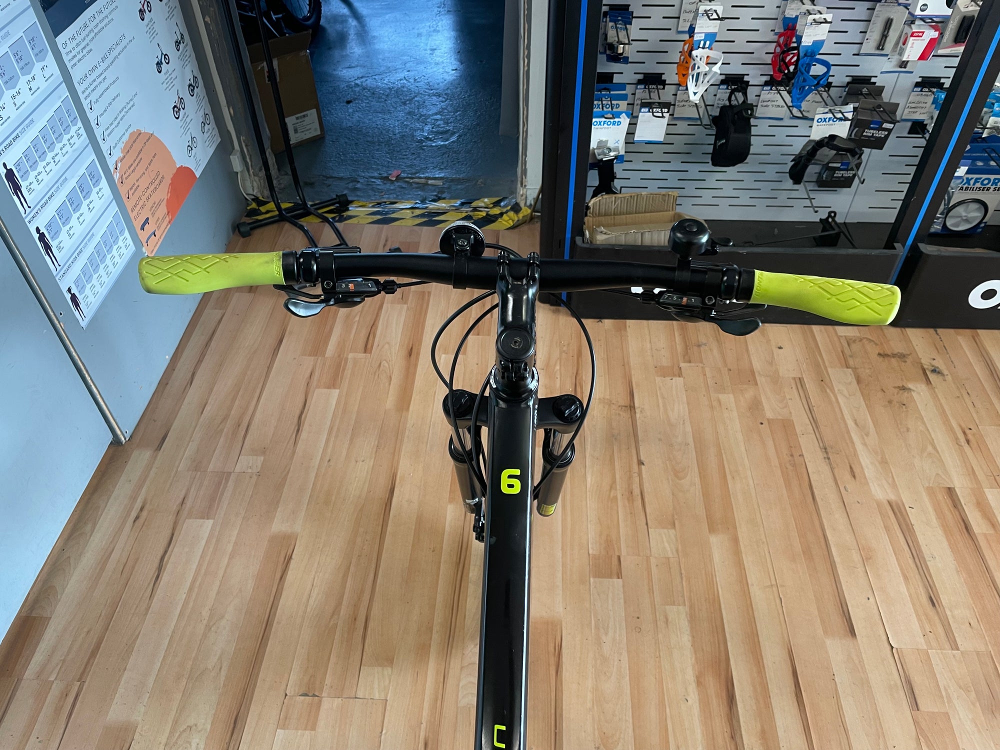 Trek Marlin 6 MTB BLACK 15.5”