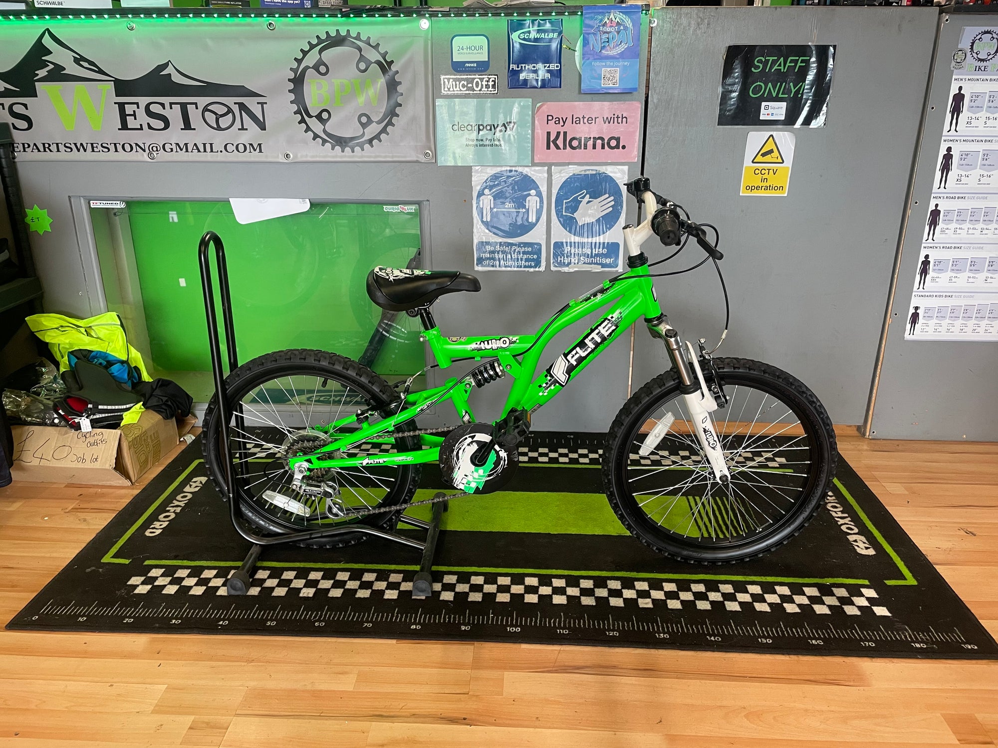Flite Turbo Jnr MTB 12” Green 7-9 yrs