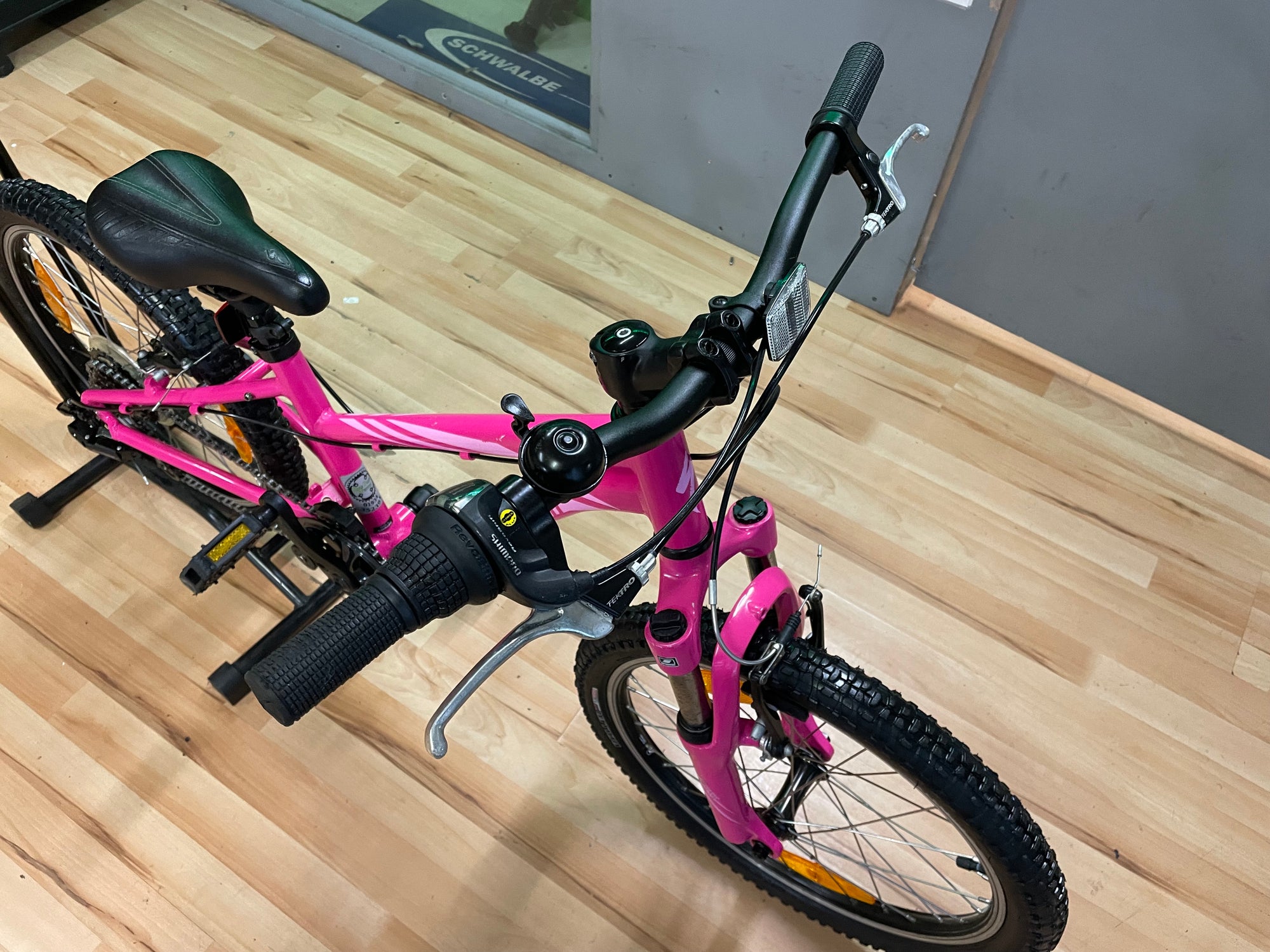 SPECIALIZED HOTROCK 20” Kids MTB