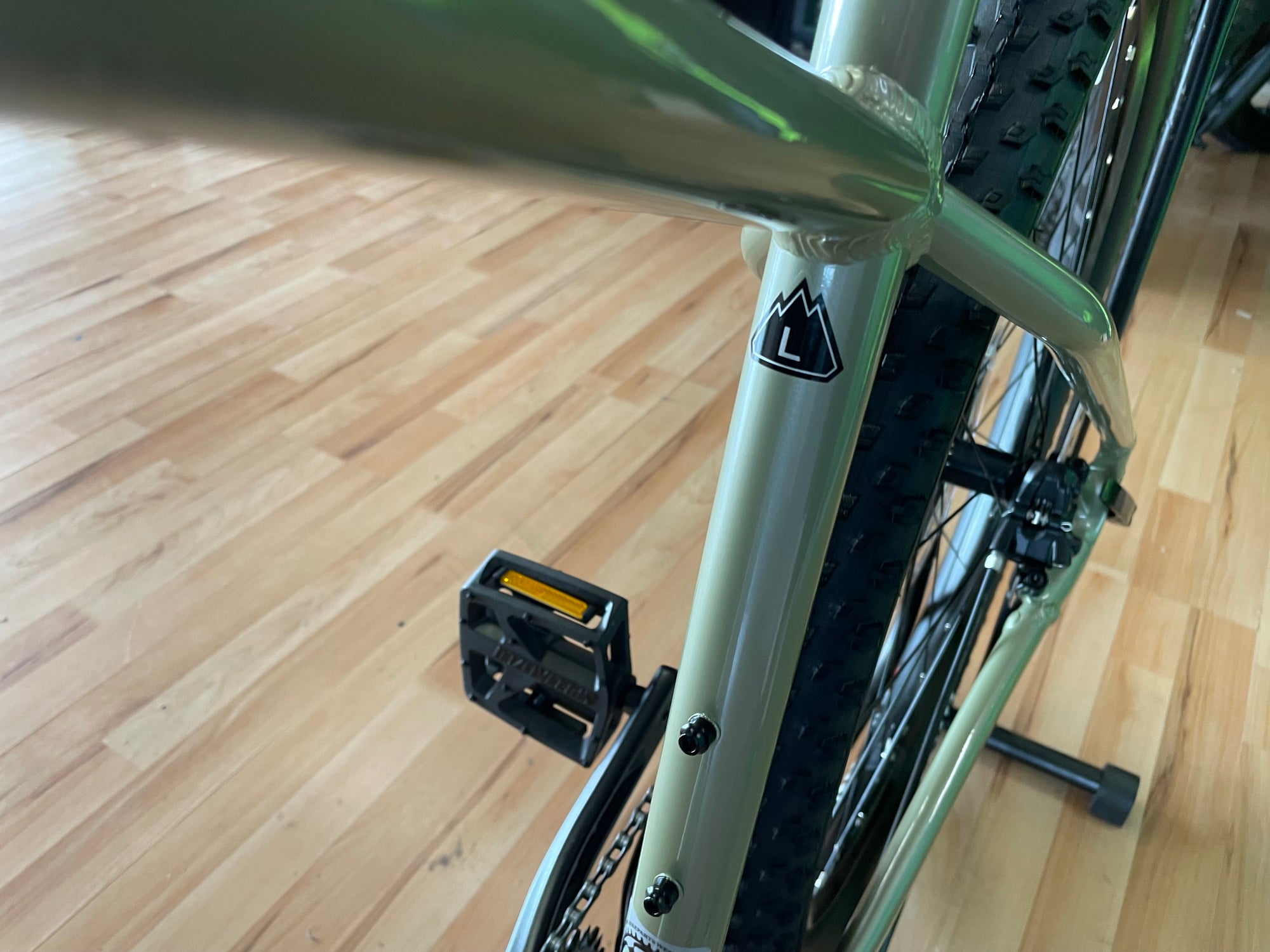 SPECIALIZED ROCKHOPPER COMP 29er 2025 18”