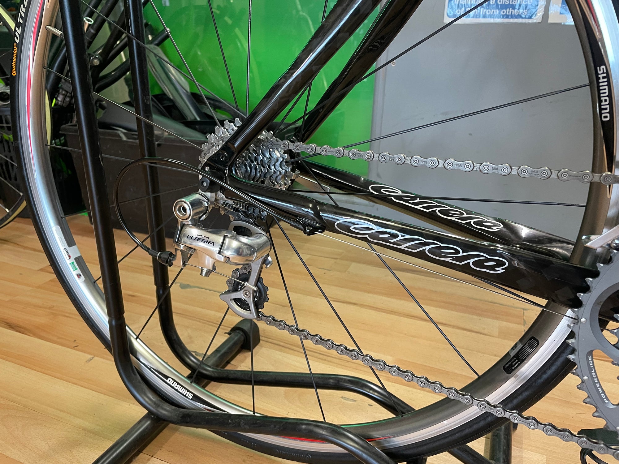 CARRERA VIRAGO FULL CARBON ROAD BIKE