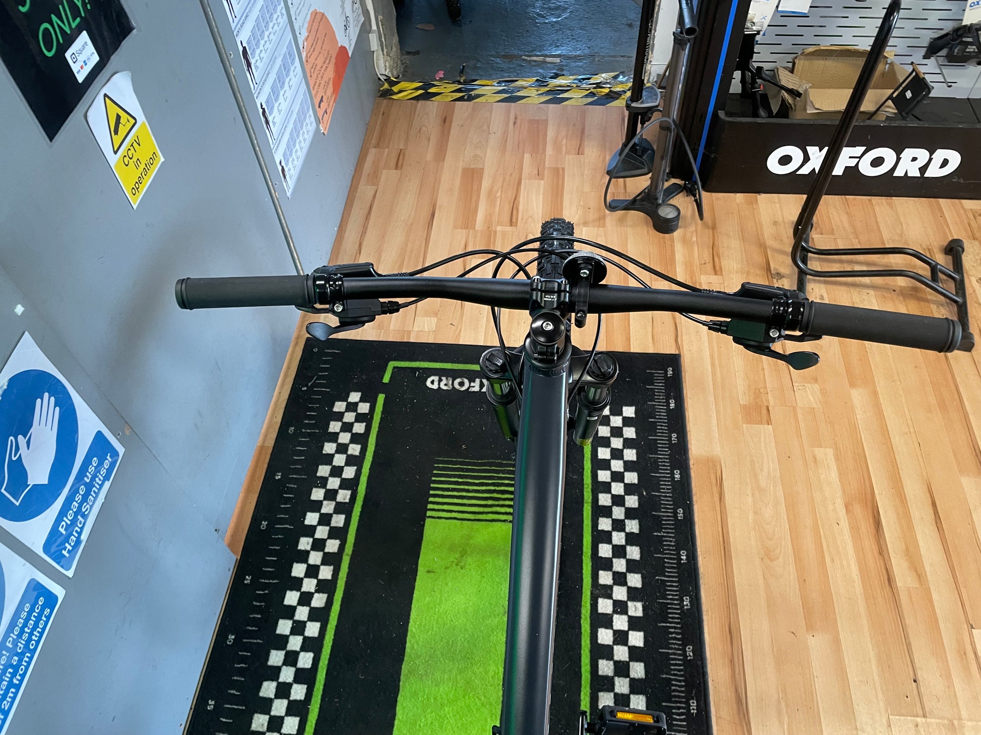 Specialized Rockhopper Sport 29er MTB Black 14.5”