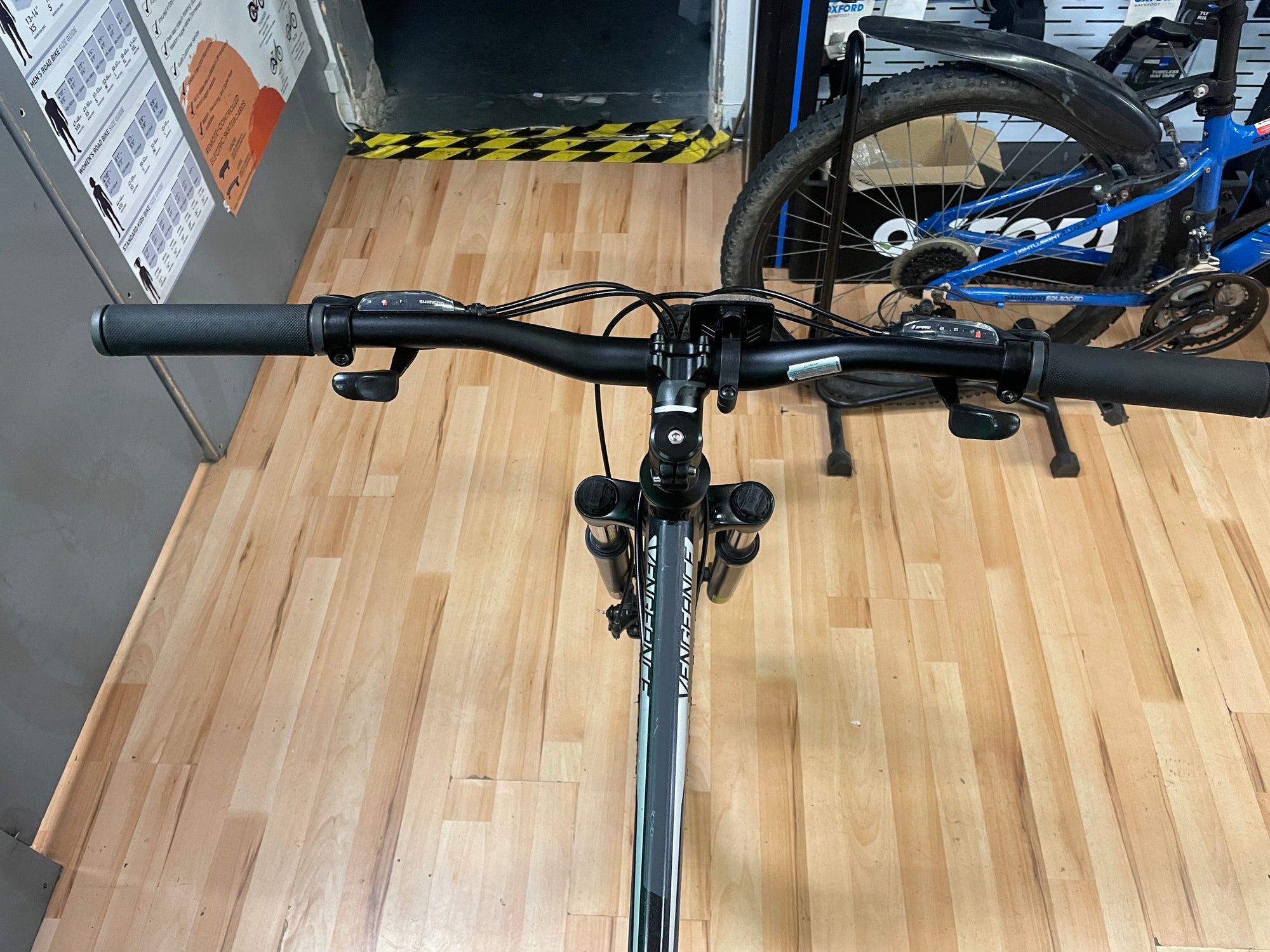 CARRERA VENGEANCE 27.5 MTB BLACK 16”