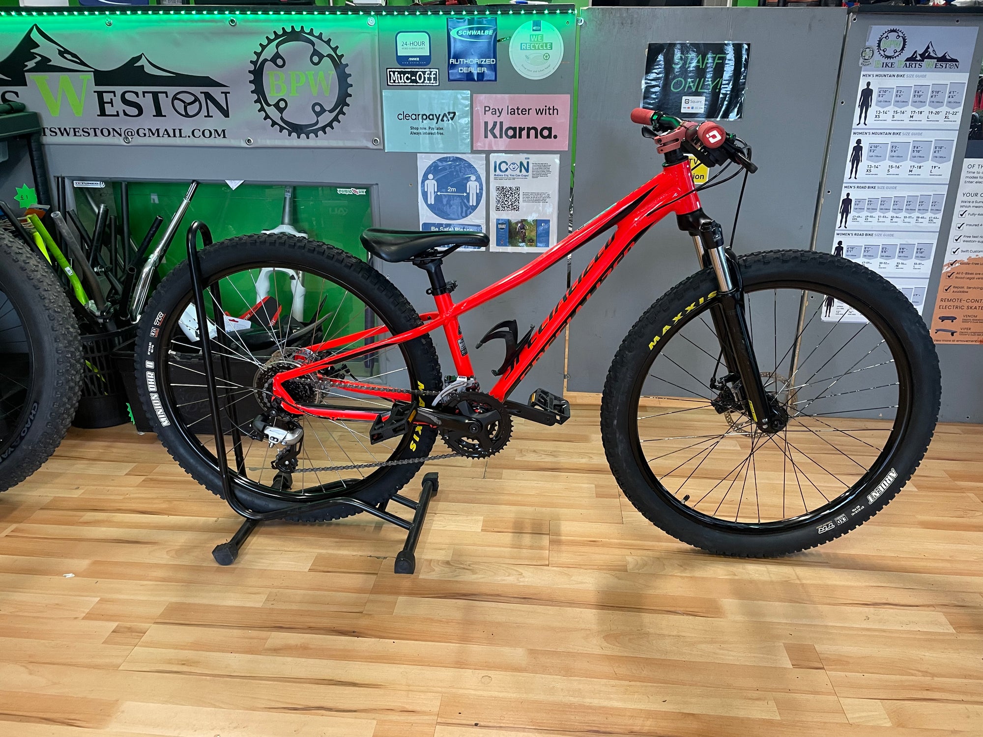 SPECIALIZED PITCH 27.5 RED MTB 12.5” FRAME 10+yrs