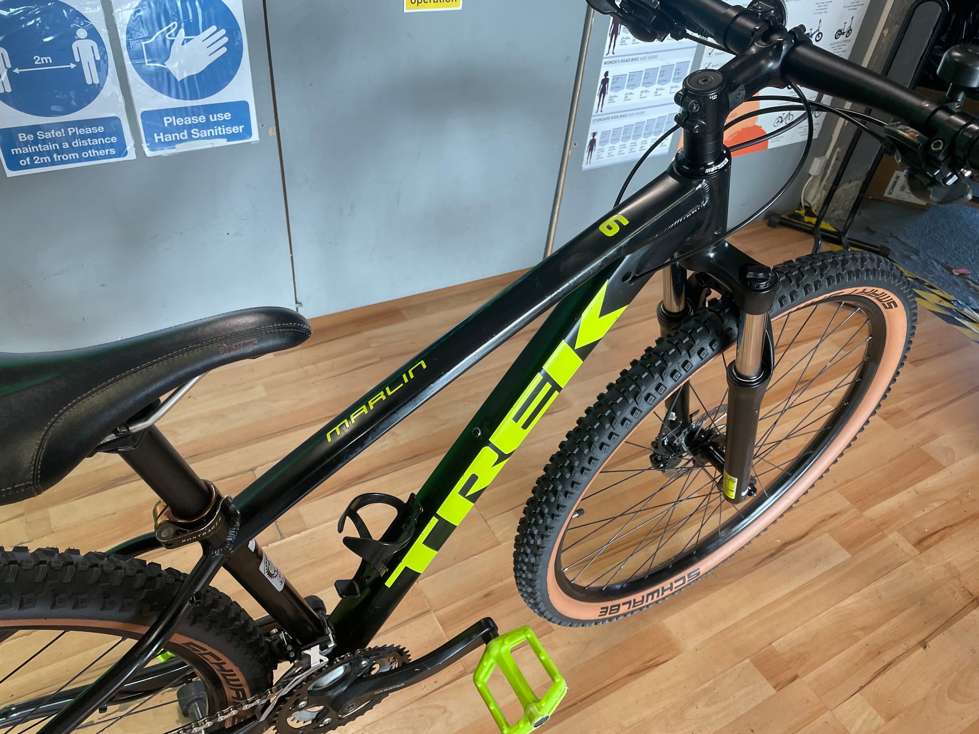 Trek Marlin 6 MTB BLACK 15.5”
