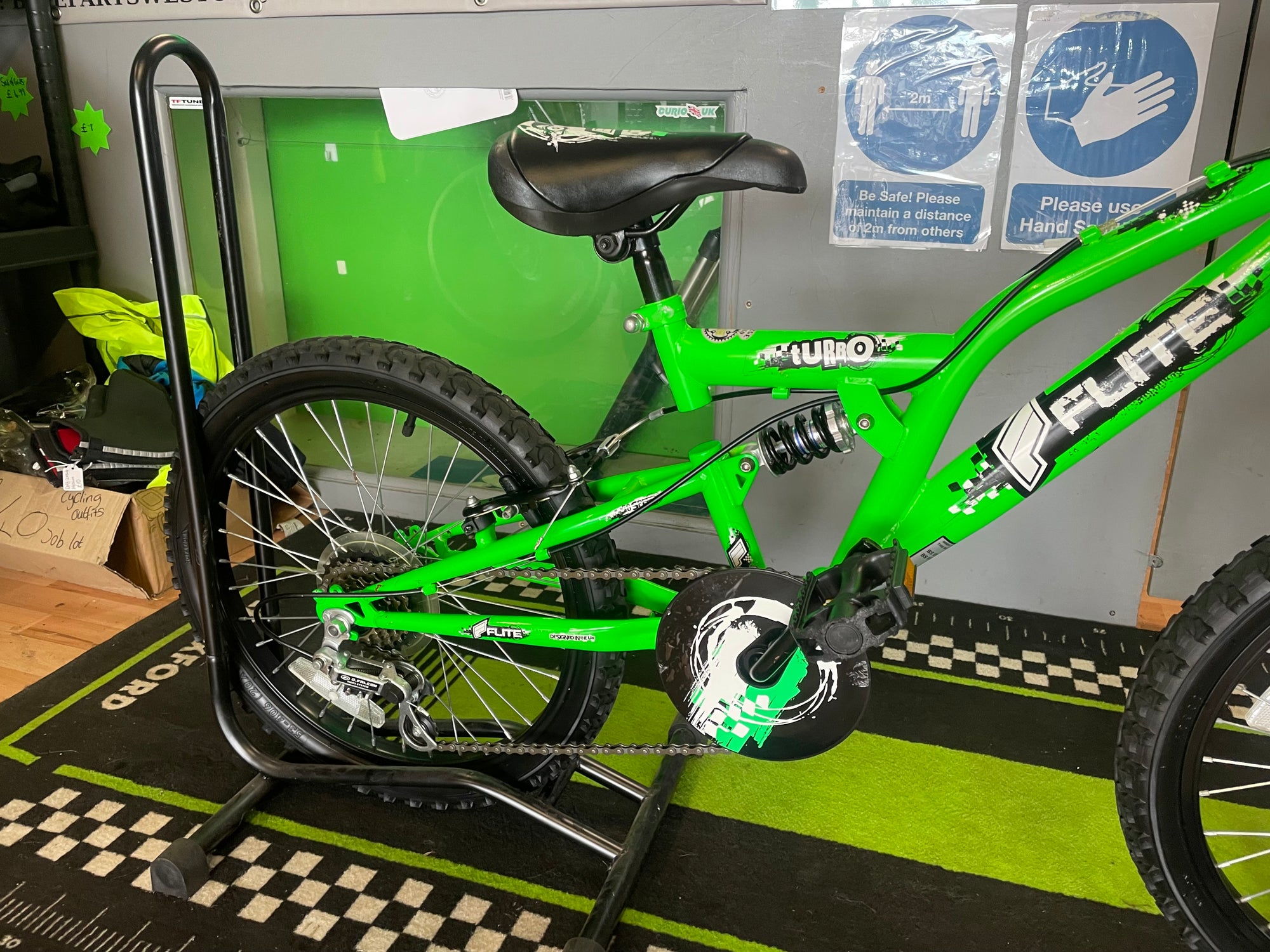 Flite Turbo Jnr MTB 12” Green 7-9 yrs