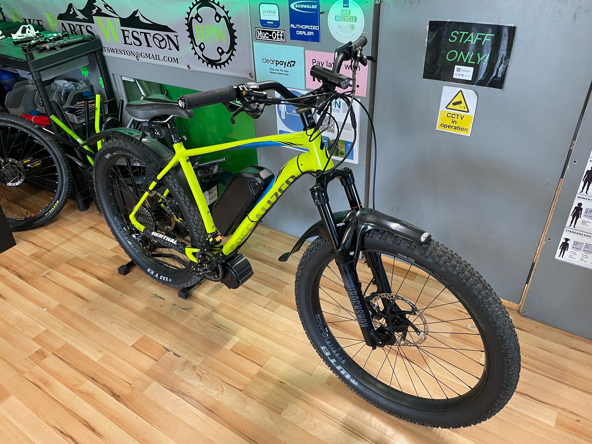 Specialized Fuse 6 Fattie Eddition Custom Mid Drive E motor conversion Electric Yellow 20” frame