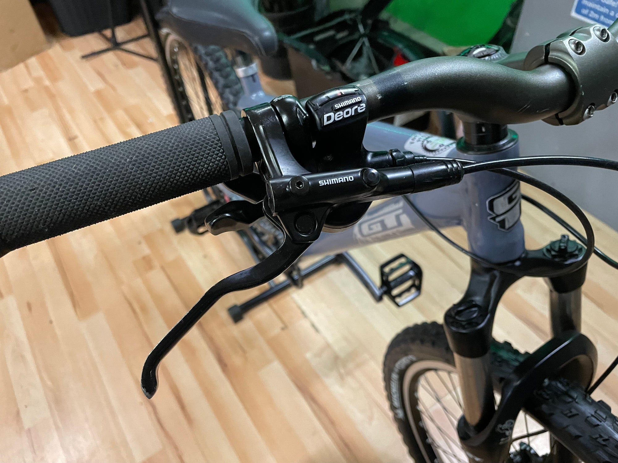 GT CHUCKER XS.2 DIRT/JUMPER 16” Grey