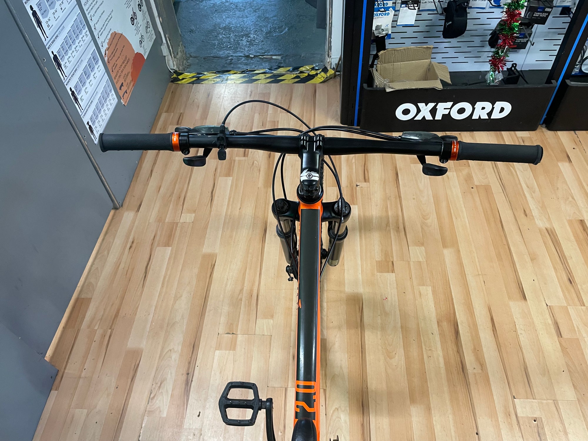 DIAMOND BACK SYNC 2.0 MTB ORANGE 14”