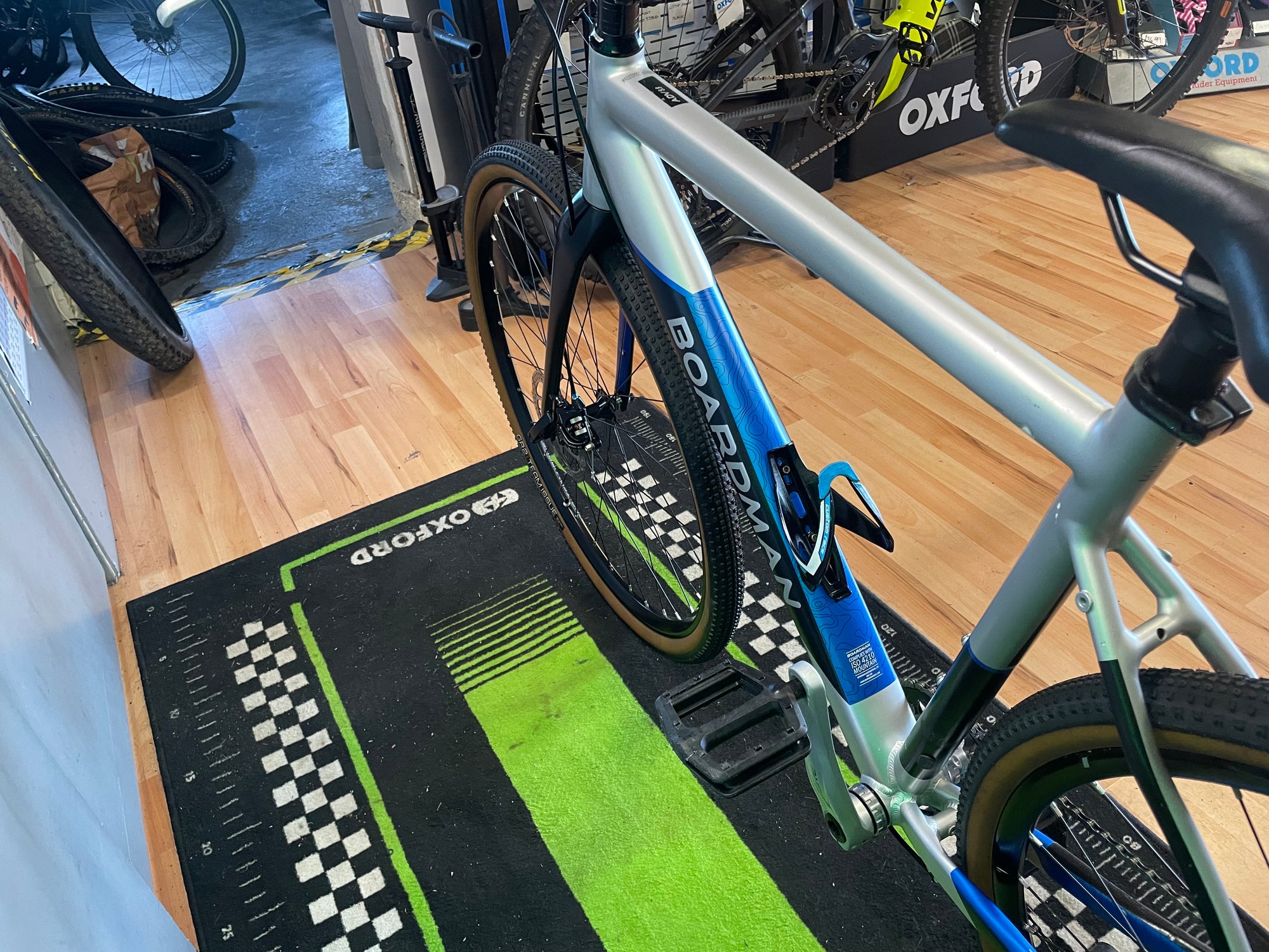 BOARDMAN ADV 8.8 GRAVEL/HYBRID SILVER 53cm
