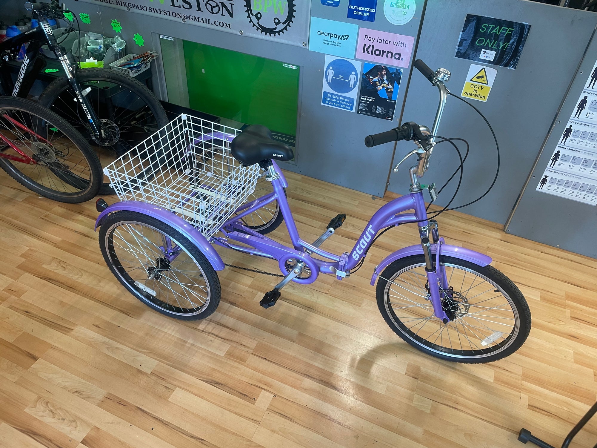 SCOUT FOLDING TRICYCLE PURPLE