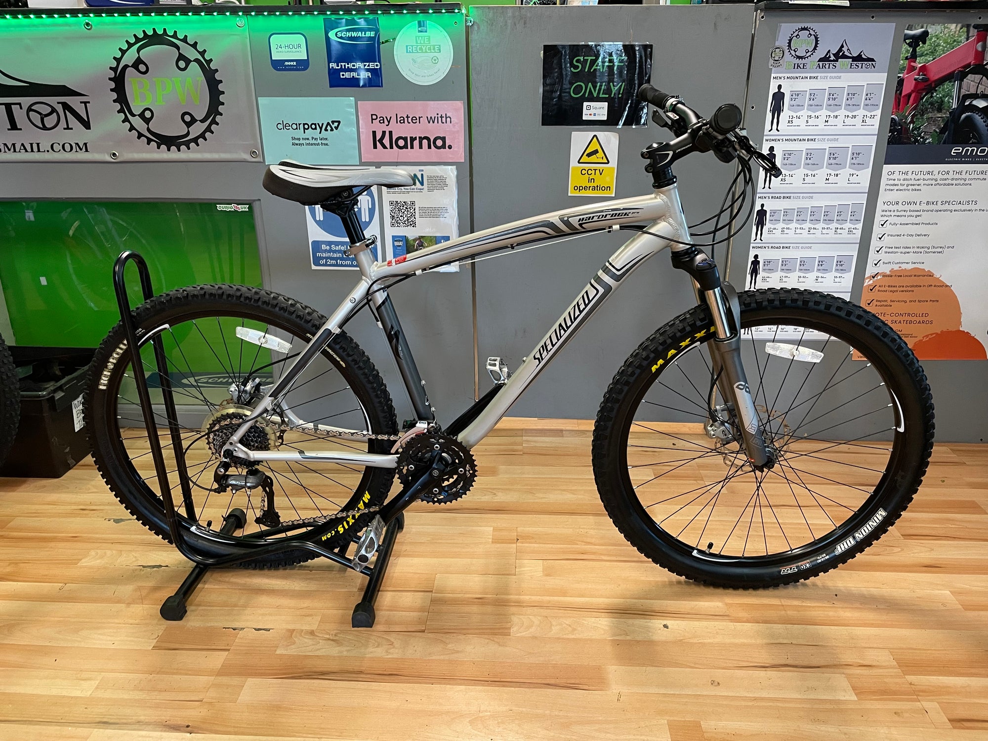 SPECIALIZED HARDROCK PRO MTB 19” GREY