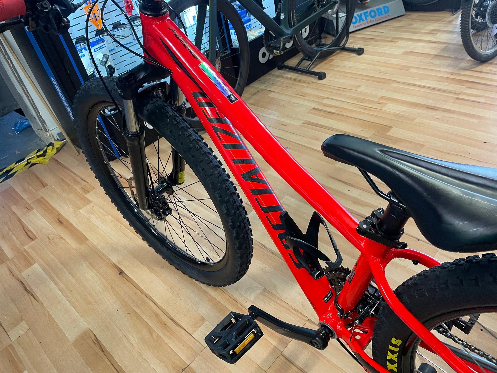 SPECIALIZED PITCH 27.5 RED MTB 12.5” FRAME 10+yrs