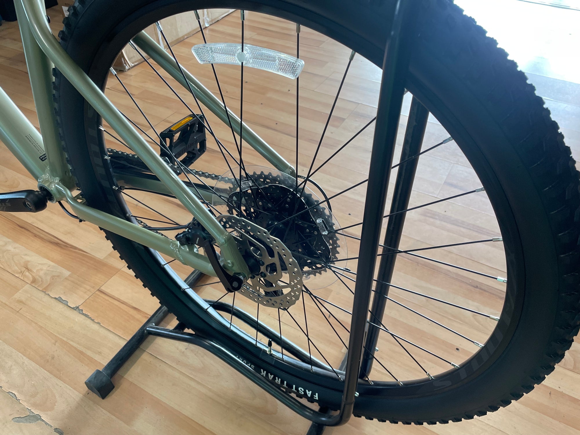 SPECIALIZED ROCKHOPPER COMP 29er 2025 18”