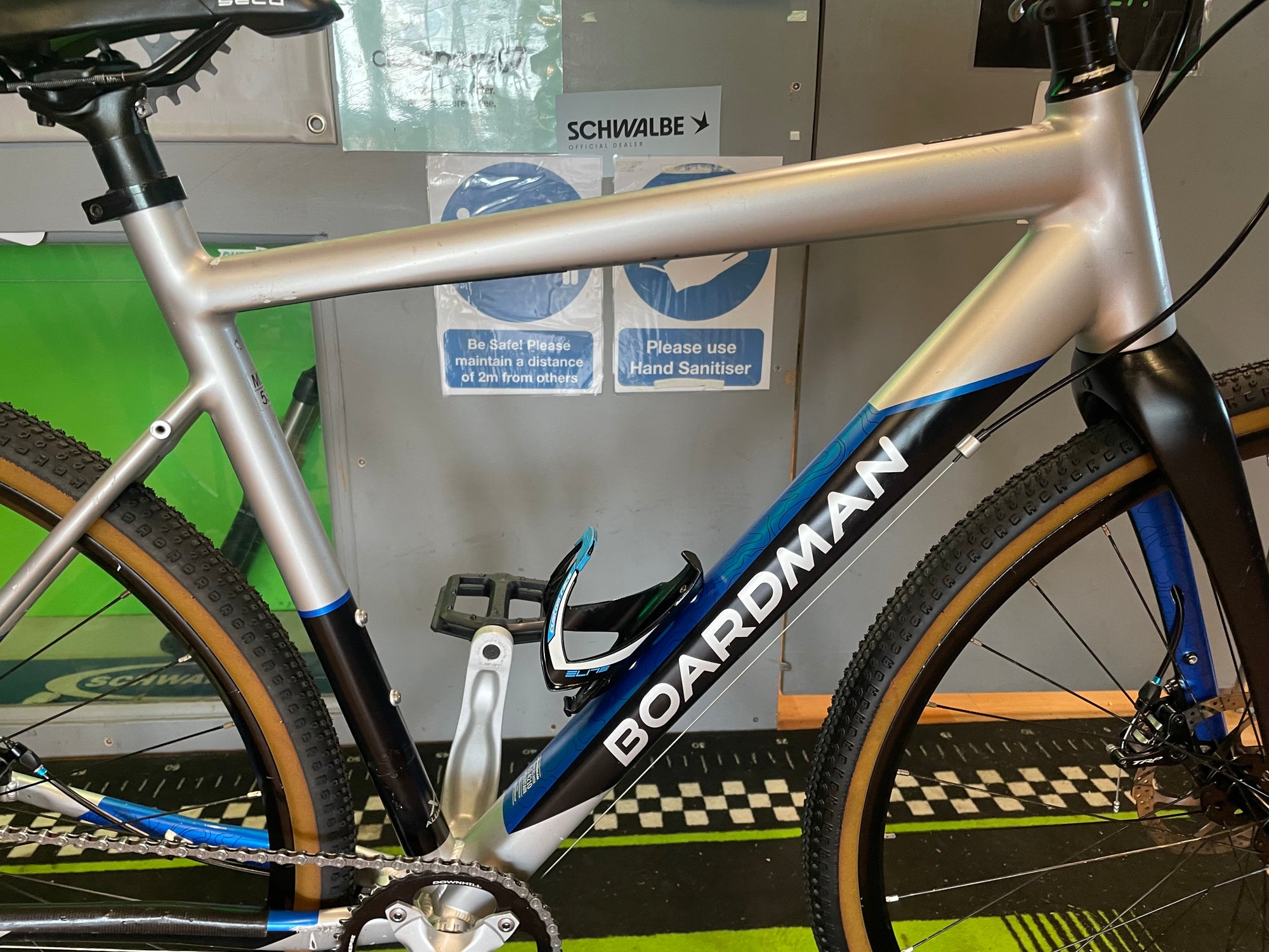 BOARDMAN ADV 8.8 GRAVEL/HYBRID SILVER 53cm
