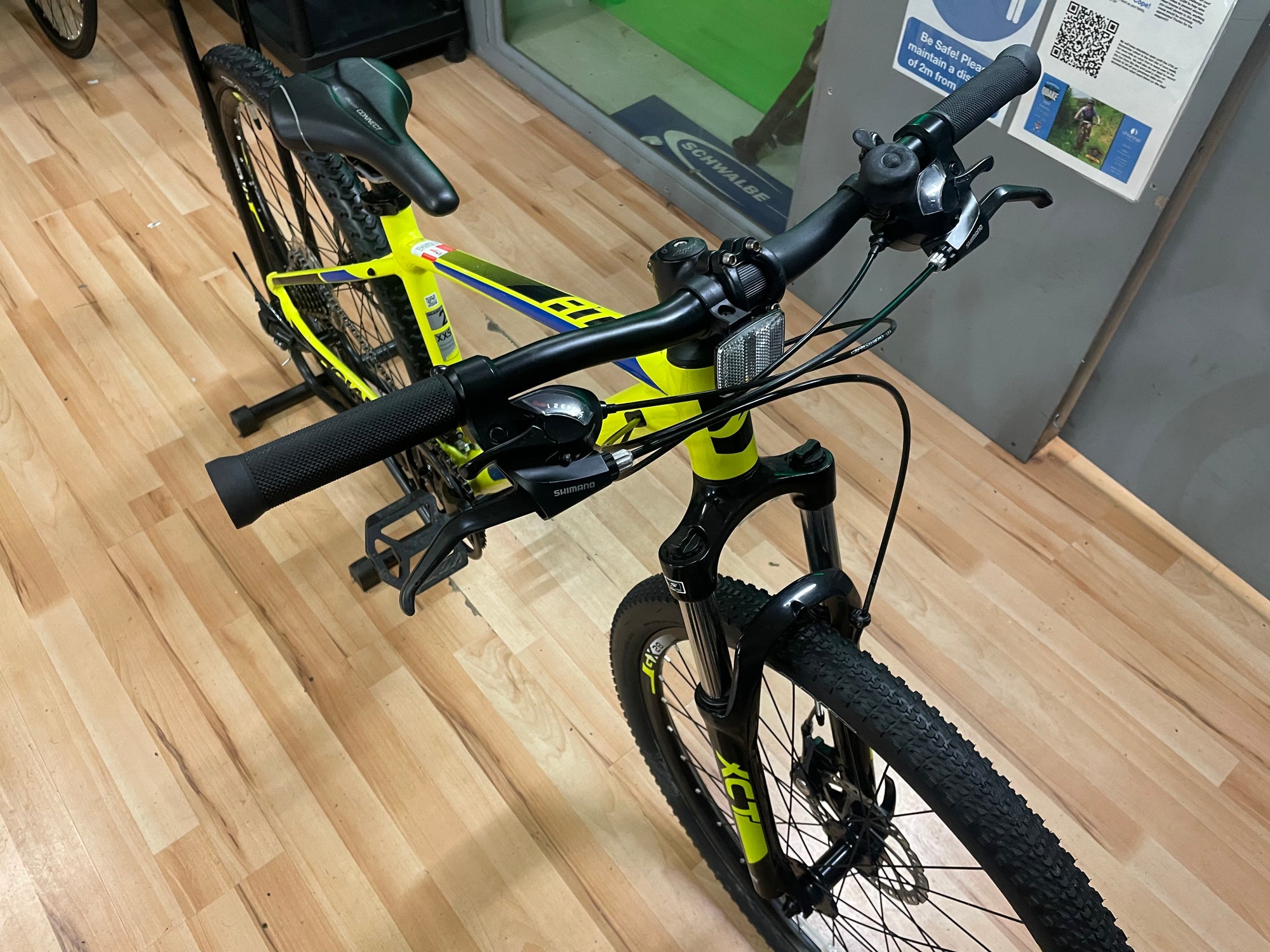 GIANT ATX 2 MTB HYPER YELLOW 15”