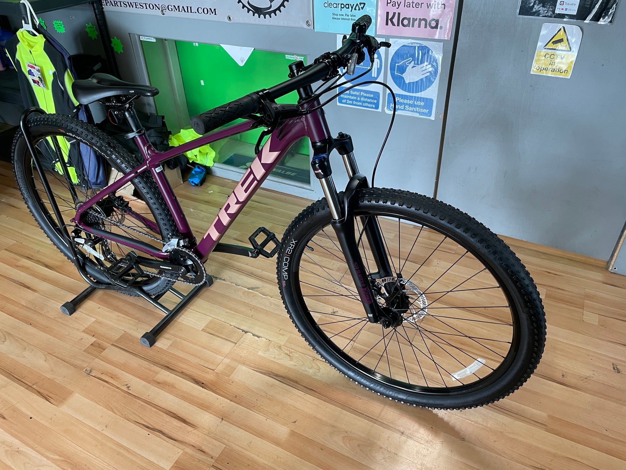 TREK MARLIN 6 29er 17-18”