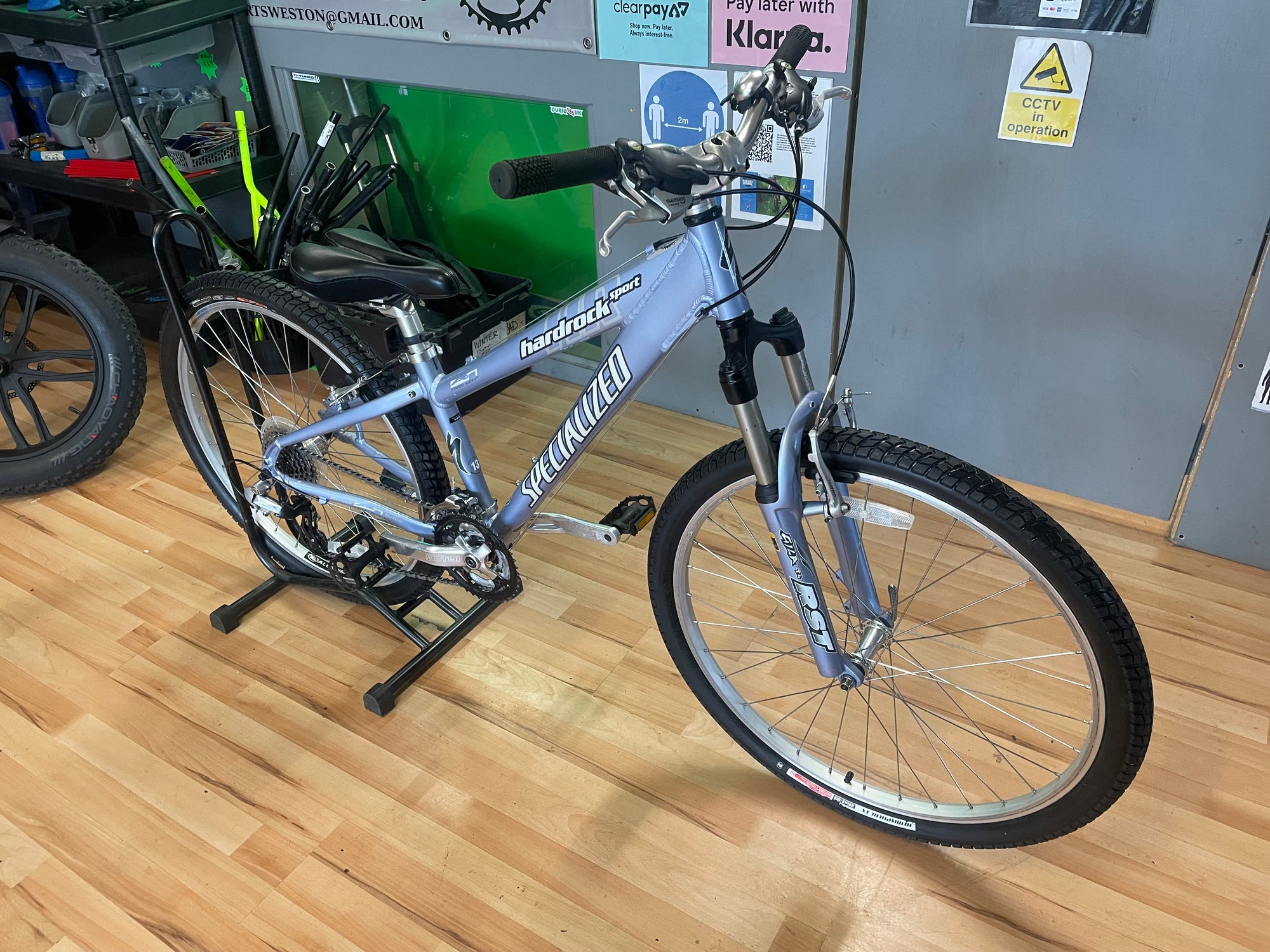 SPECIALIZED HARDROCK SPORT MTB 13” BLUE