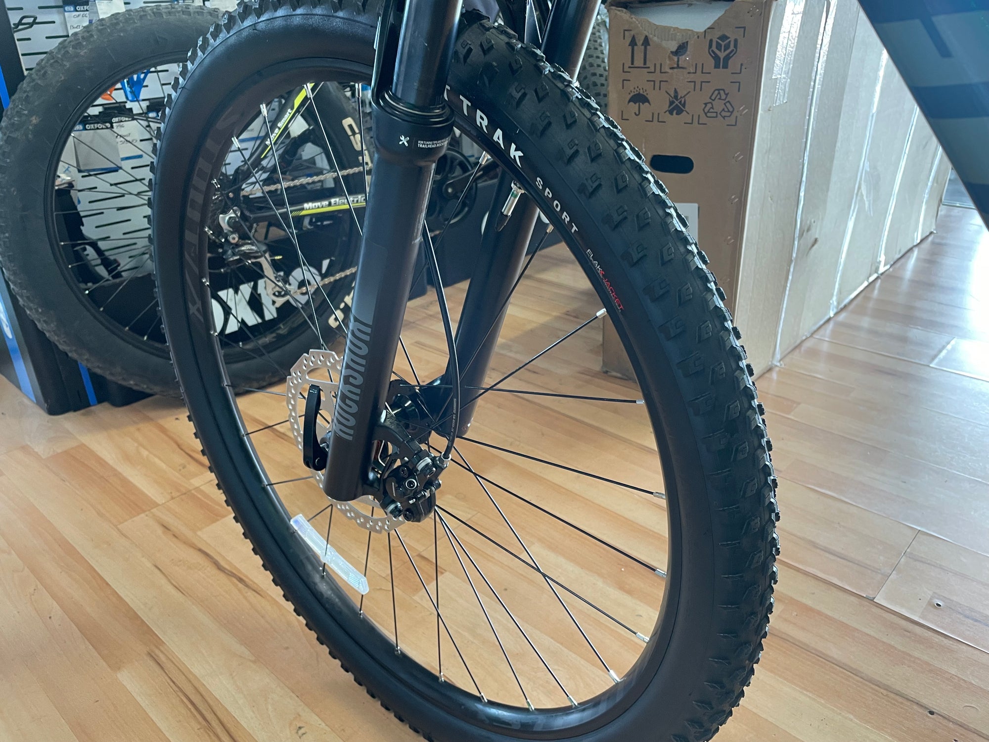 SPECIALIZED ROCKHOPPER COMP 29er 2025 18”