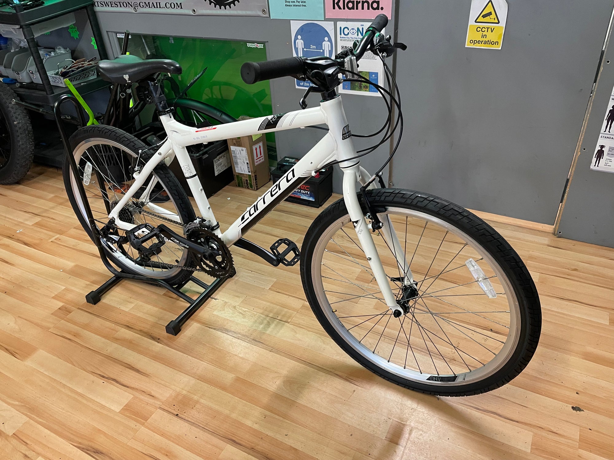 Carrera Subway ltd MTB/Hybrid 18” White