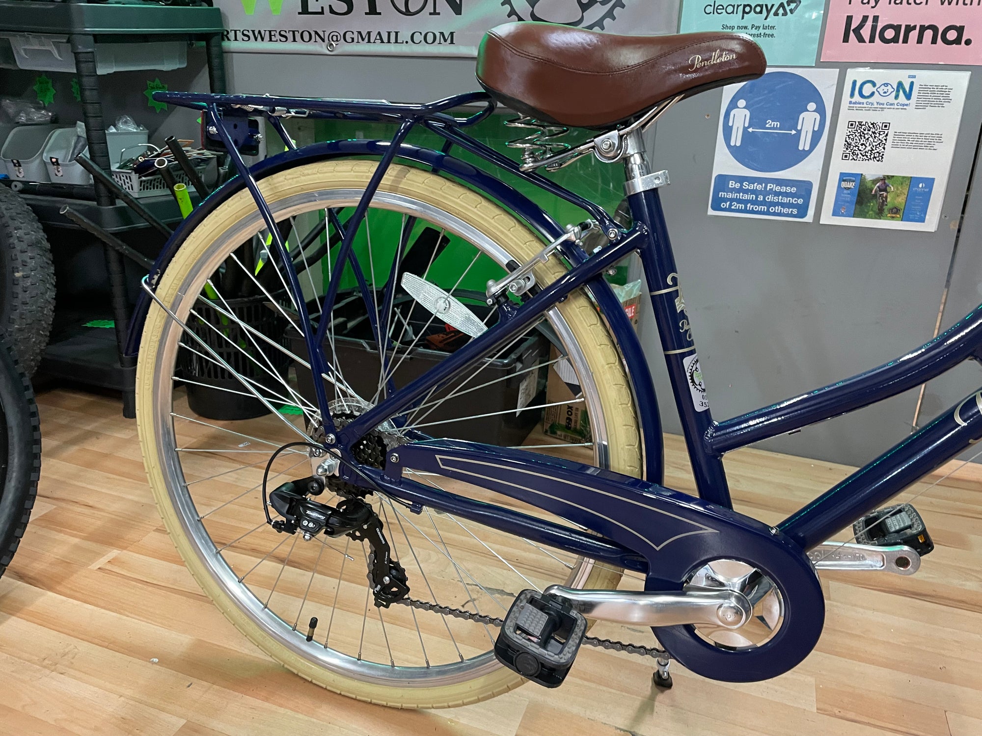 Pendleton Somerby Ladies Town/Hybrid bike 17” Blue