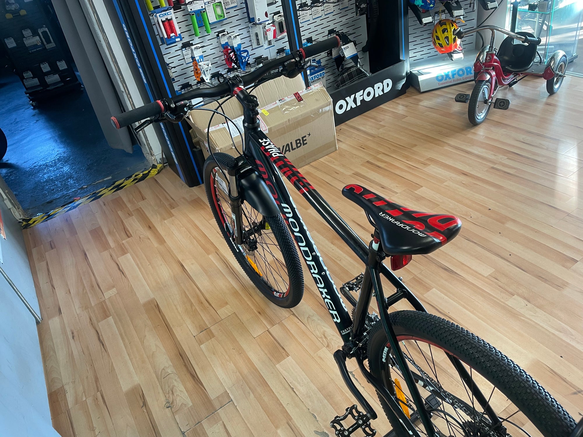 MONDRAKER PHASE 27.5 MTB BLACK/RED 19”