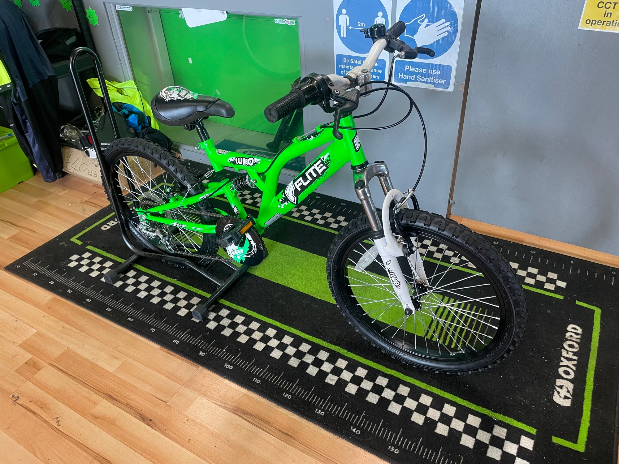 Flite Turbo Jnr MTB 12” Green 7-9 yrs