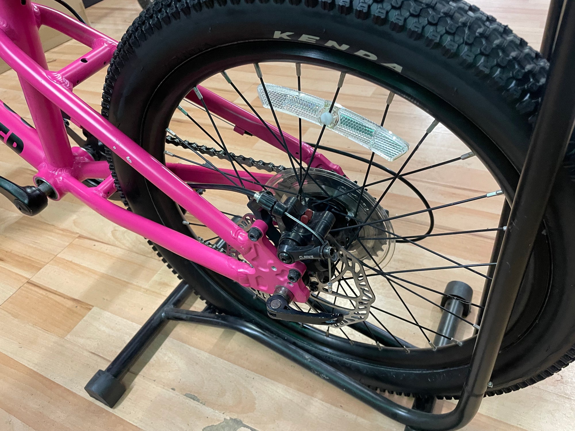 CHARGE COOKER 20 KIDS MTB PINK 11”