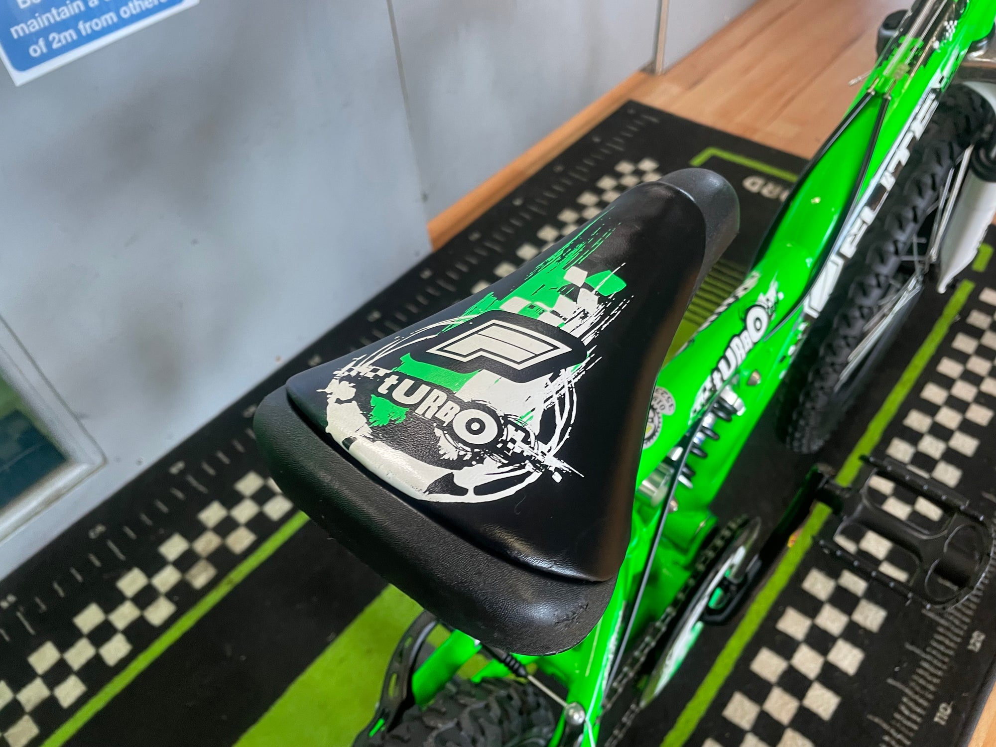 Flite Turbo Jnr MTB 12” Green 7-9 yrs