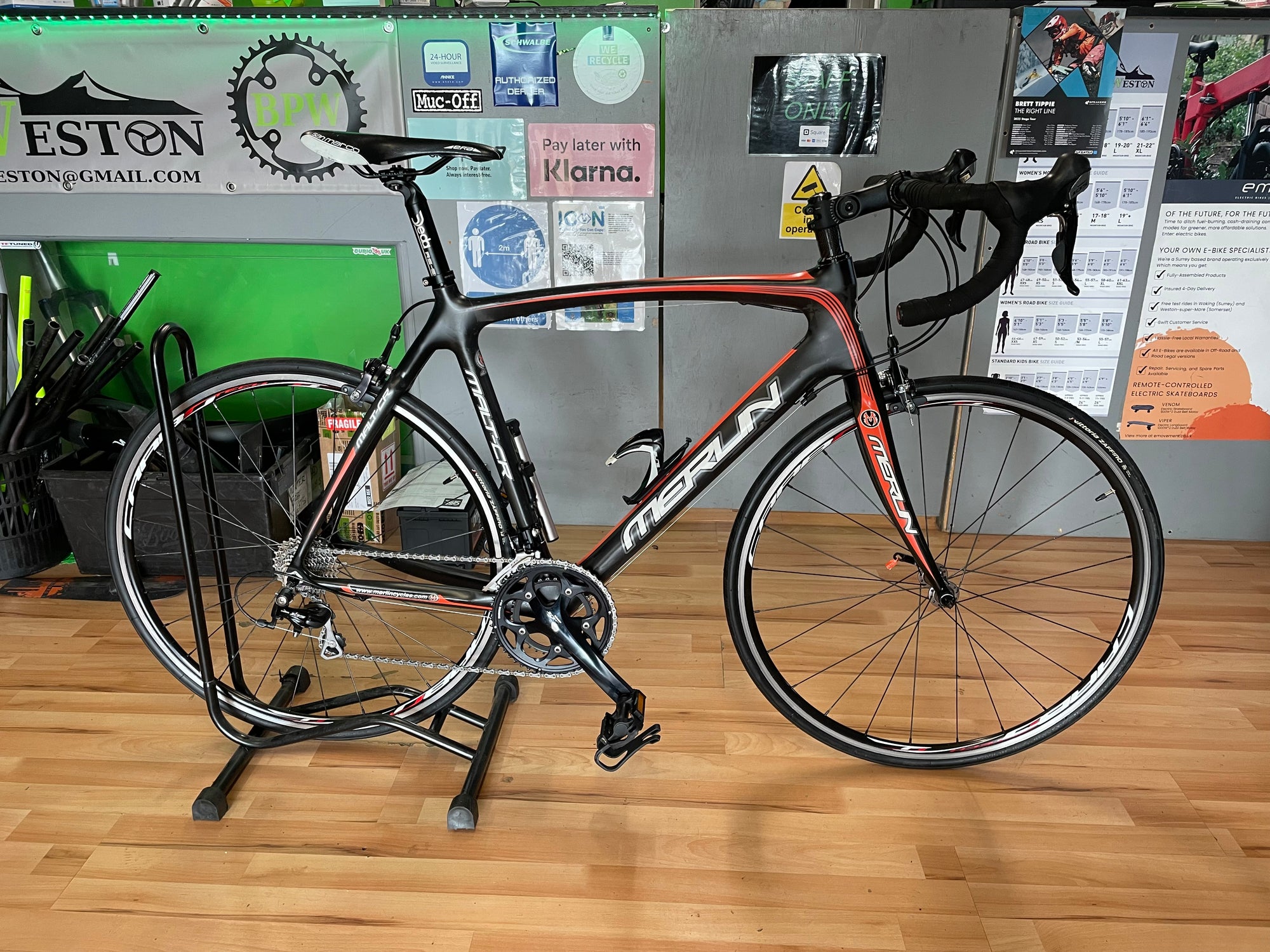 MERLIN MALT CR FULL CARBON FINRE ROAD BIKE BLACK/RED