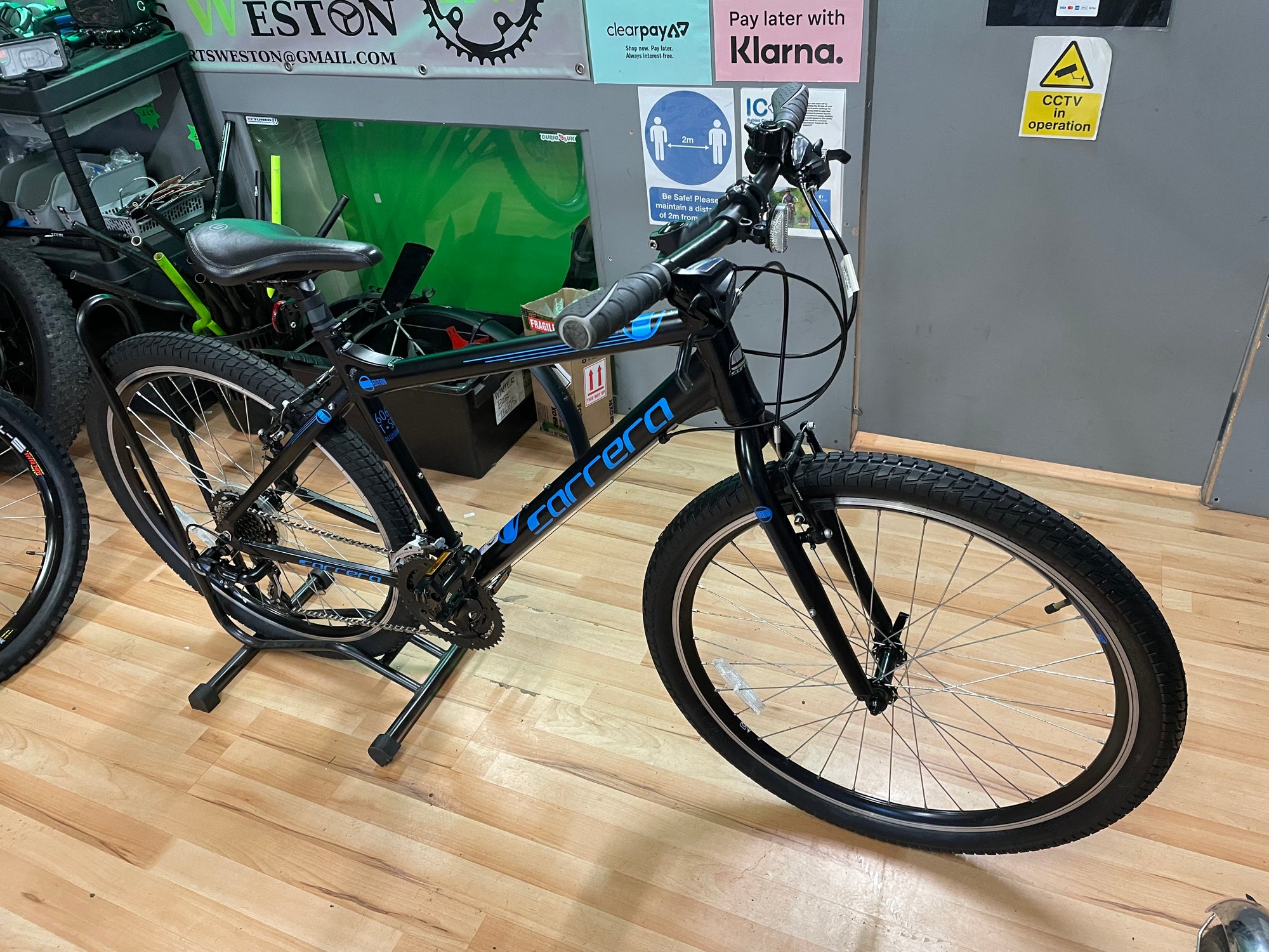 Carrera Axle LTD Hybrid/MTB Black 18”