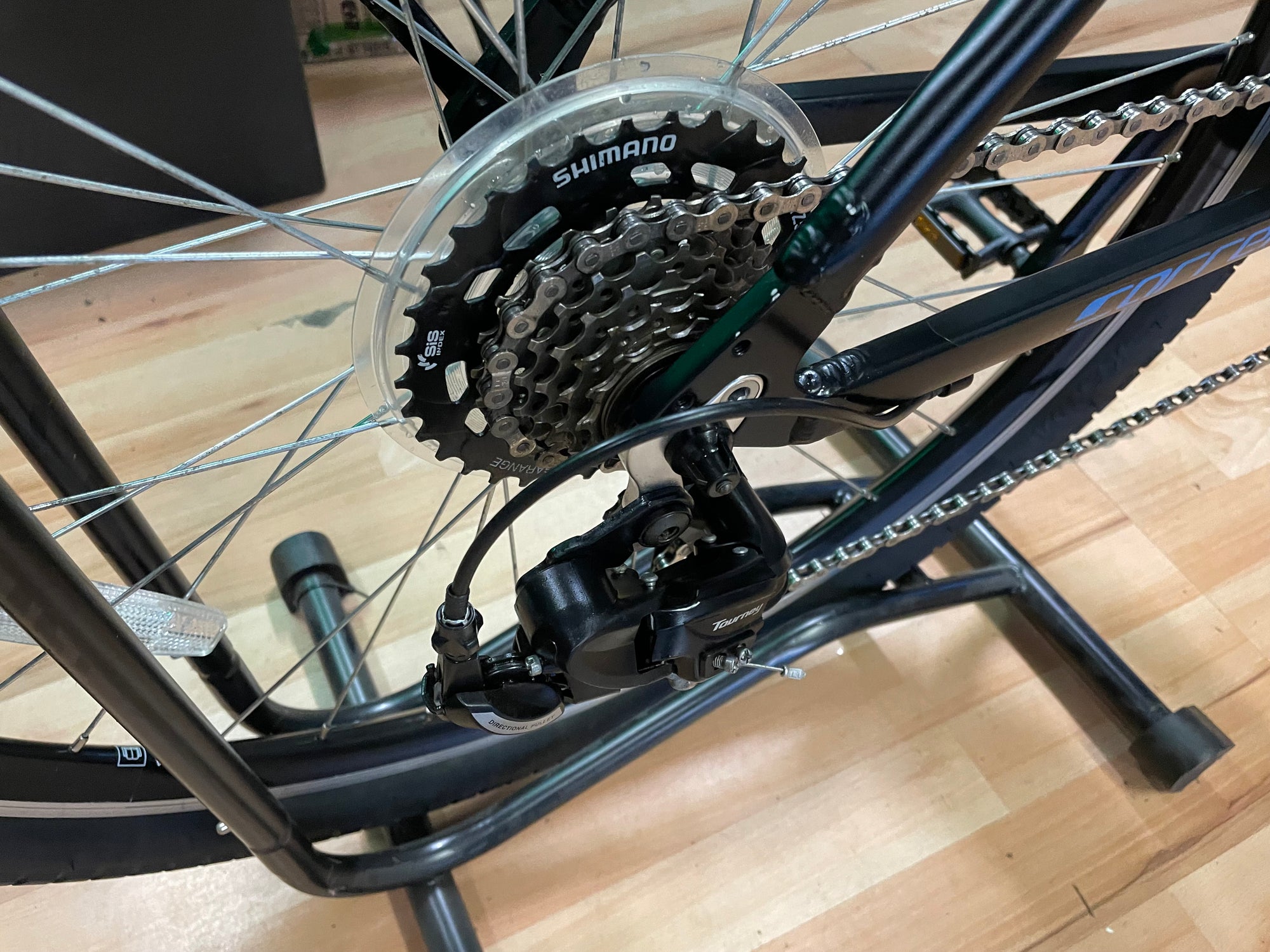 Carrera Axle LTD Hybrid/MTB Black 18”